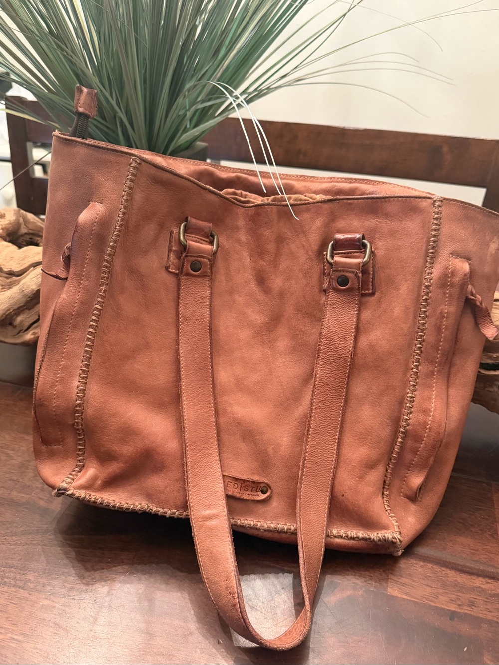 BED|STÜ Celindra LTC Distressed Leather Zip-Top Tote Bag (A - Picture 2 of 8
